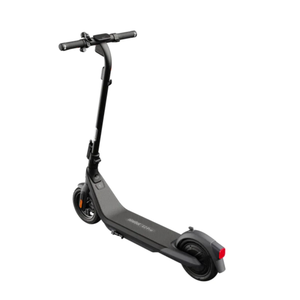 Trottinette électrique pour adulte - Ninebot / Segway F2 Pro.