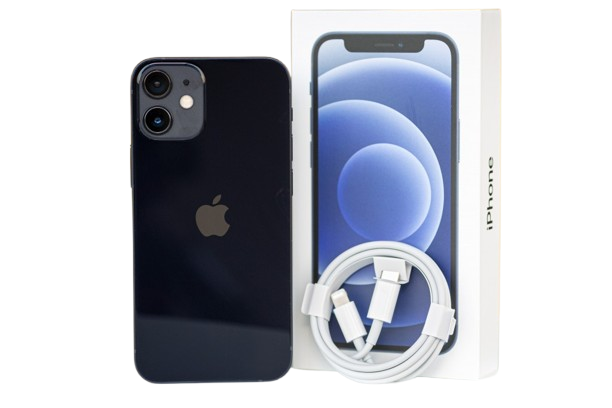 Apple iPhone 12 mini.