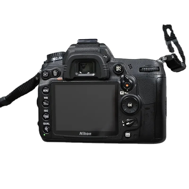 Appareil Photo Reflex Numérique 1080p – Modèle D7000 Générique.