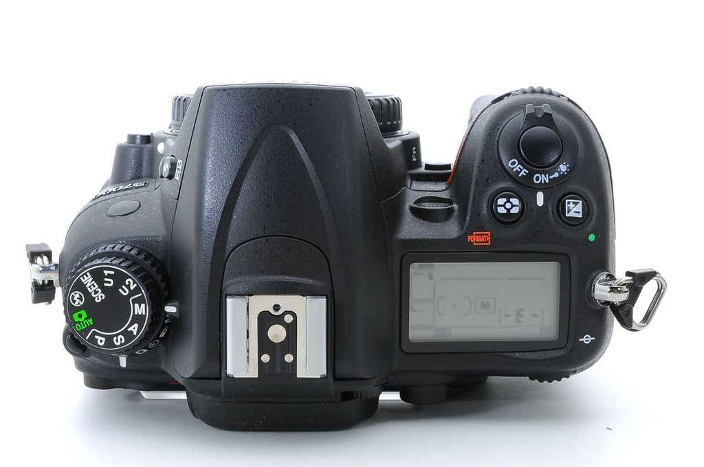 Appareil Photo Reflex Numérique 1080p – Modèle D7000 Générique.
